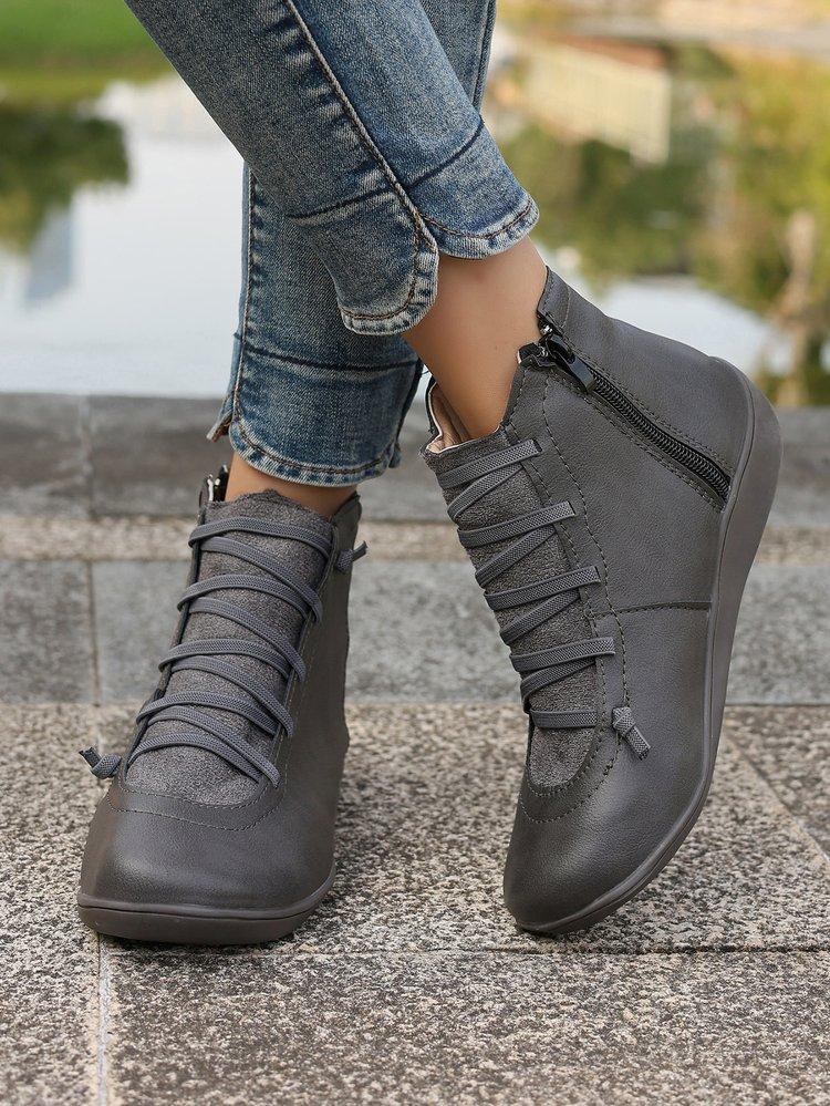 Large size retro cowboy short boots for women, autumn and winter TEUM retro locomotive short boots for women