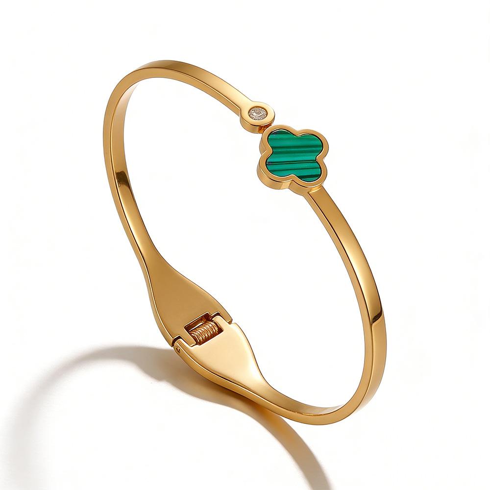 Γυναικείο Βραχιόλι Τιτανίου με Επιχρύσωση, Ανθεκτικό στο Χρώμα, Τετράφυλλο Τριφύλλι