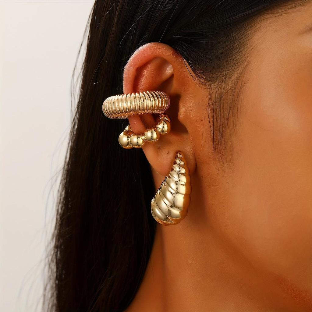 Chic European & American Oval Hollow Electroplated Ear Clip Earrings