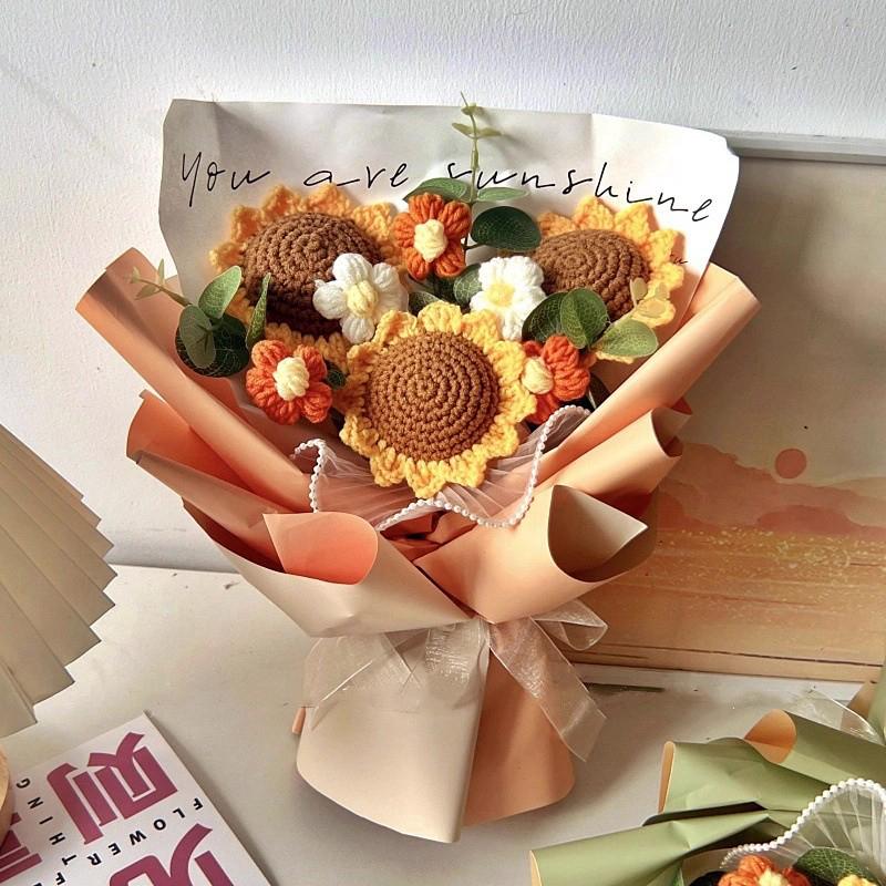 Crochet Bouquet Mother's Day Gift Finished Knitted Flowers Wedding Gifts for Guests Flower Bouquet Party Anniversary Couple Gift