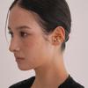 Still Instant Curve Motion - Ear Cuff 01