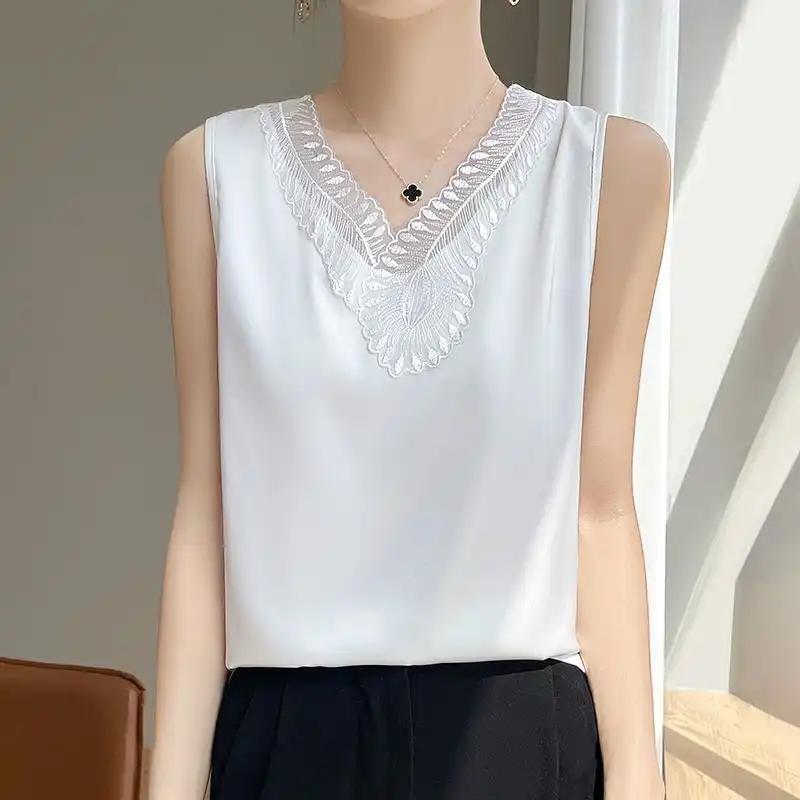 

Women s Champagne Camisole Elegant V-Neck Sleeveless Lace Trim Silk-Like Top S білий
