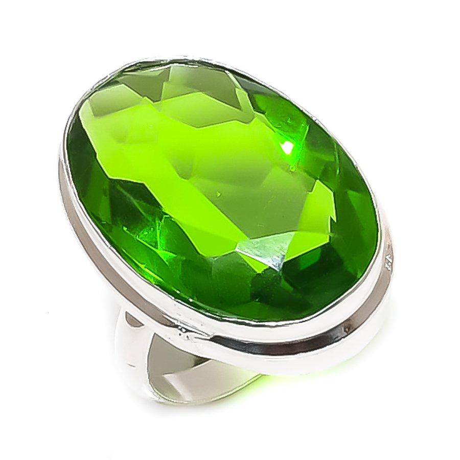 

Перидот Драгоценный камень Ручная работа 925 Стерлинговое серебро Ювелирное изделие Кольцо Размер 6.5 O2A74