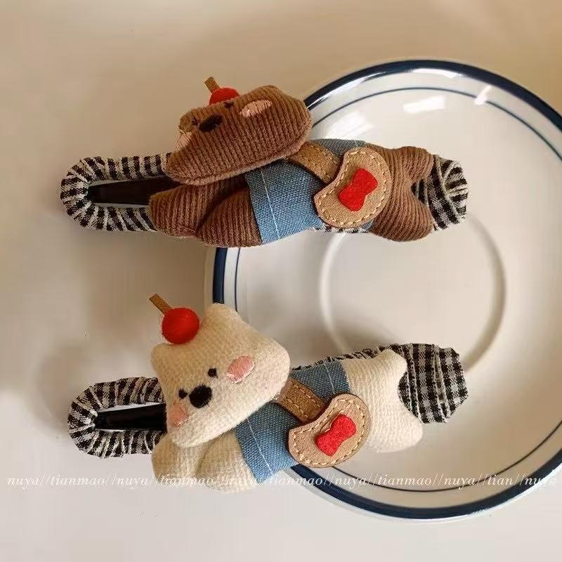 Cute Cartoon Dog Plaid Hair Clip - Versatile Fabric Duckbill Hairpin for Buns & More