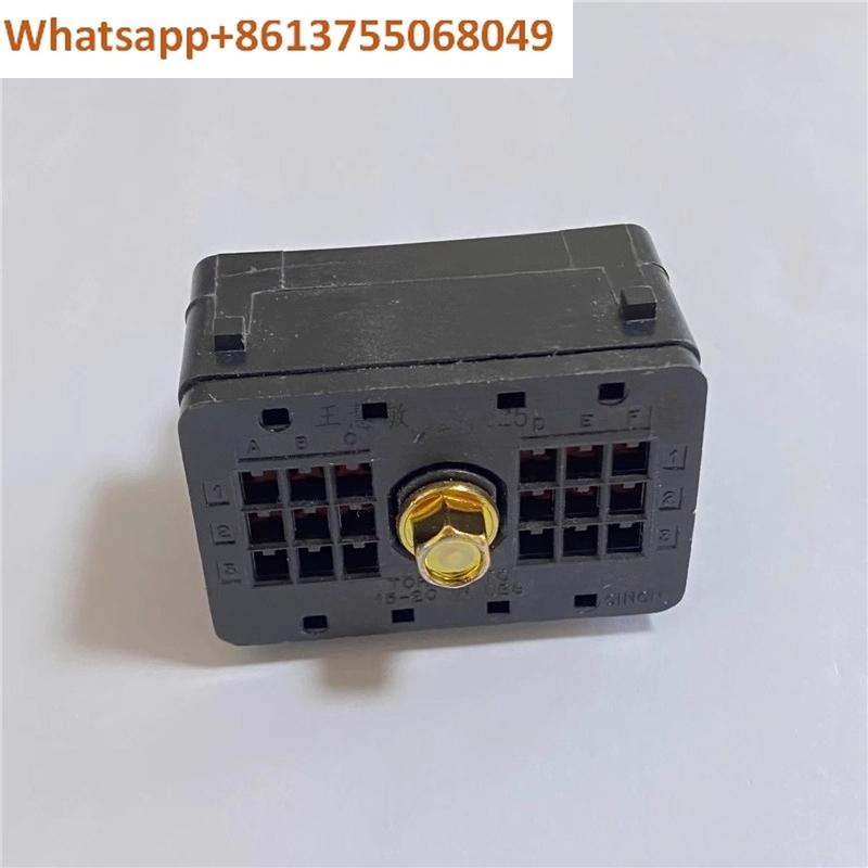 

5810118023 automotive wiring harness connector plug 18P female terminal sheath connector original genuine