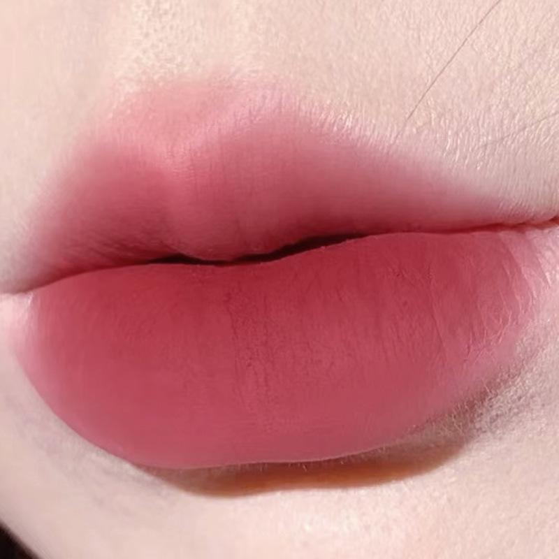 Matte Velvet Lip Glaze: White-Enhancing, Waterproof, Long-Lasting, Non-Staining Lipstick for Students