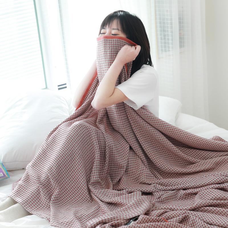 

150x200cm Bamboo Fiber Blanket Lunch Break Blanket Summer Cooling Sofa Bed Air Condition Blankets for Kids Adults Bedding Cover 150x200cm червоний
