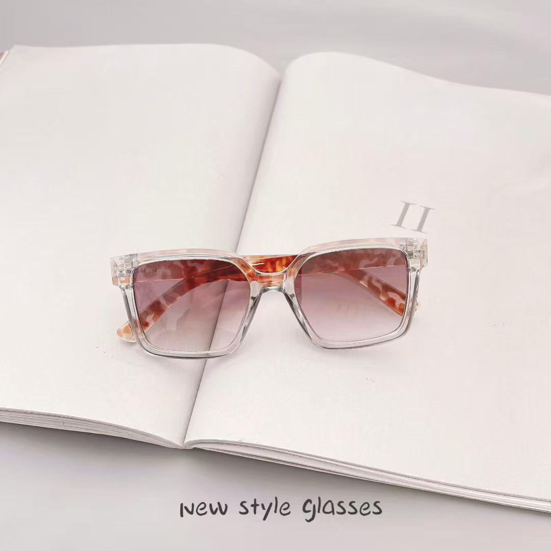 

High Quality Women Sun Glass Square Shape UV Protection Sunglasses for Men Driving Travelling Female Sunglass