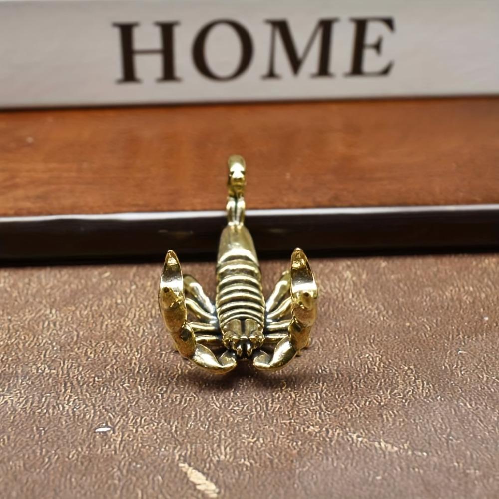 1PCS Golden Scorpion Brass Figurine, Home Sculpture Decoration, Animal Figurine, Desktop Ornament.