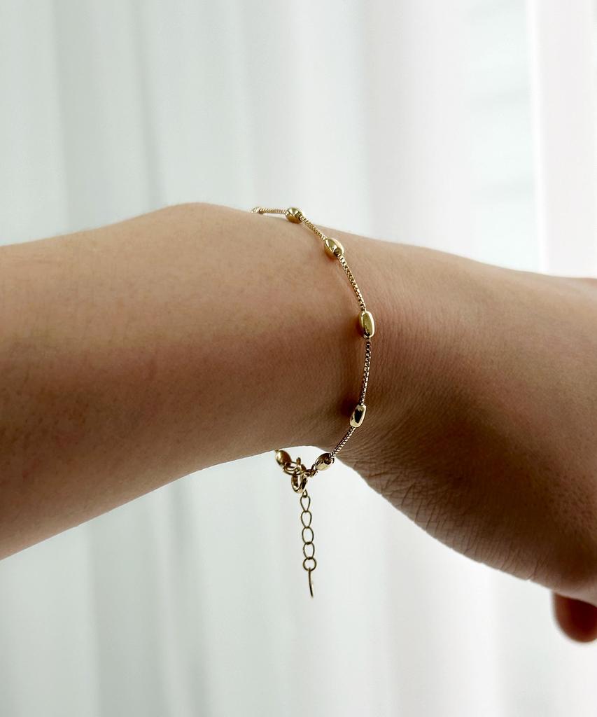 Ound Oval Ball Silver Chain Bracelet