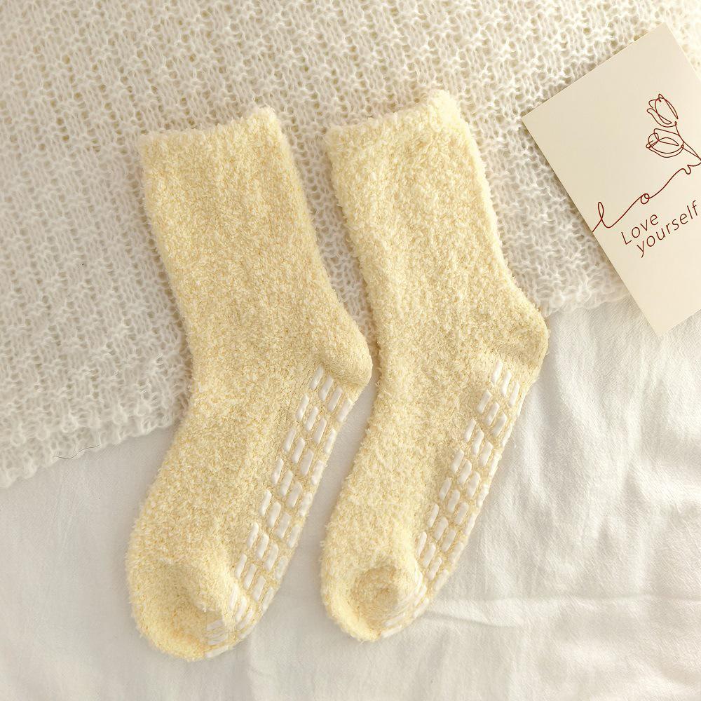 Cross-Border Women's Mid-Calf Thickened Non-Slip Coral Fleece Socks for Autumn and Winter