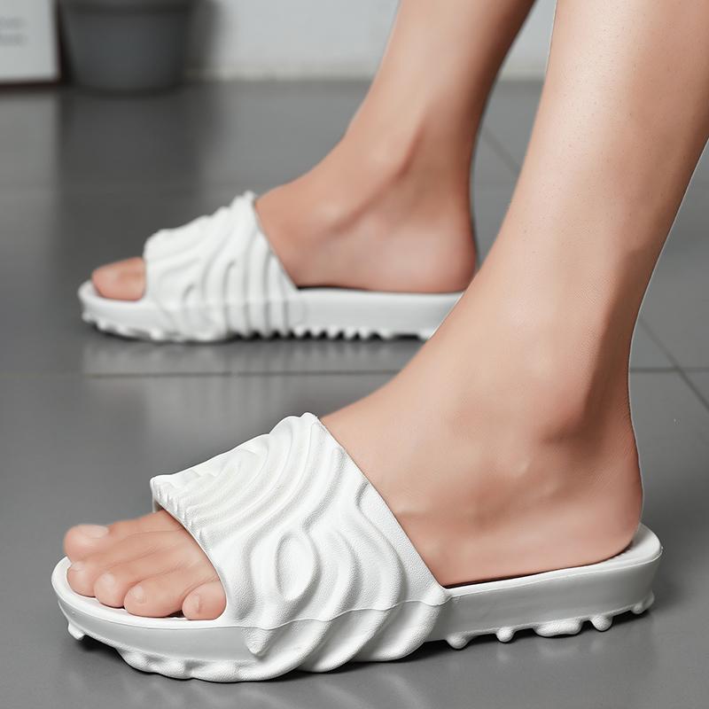 Modne Duże Rozmiary 46 Męskie Kapcie Masujące Dla Par Domowe Buty Łazienkowe Antypoślizgowe Męskie Luksusowe Klapki Letnie Buty Plażowe Miękkie