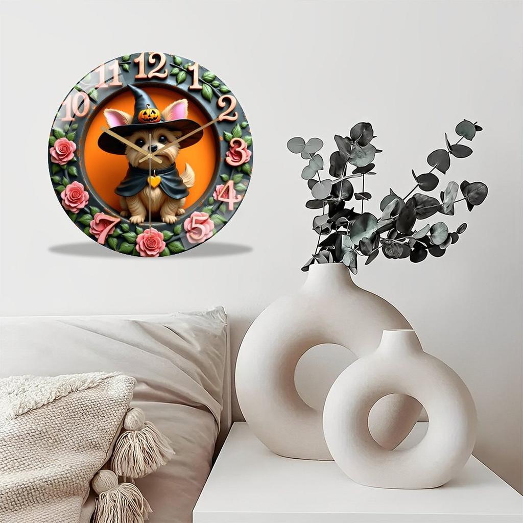30x30cm Round Glass Wall Clock with a Design that is Both Current and Enduring