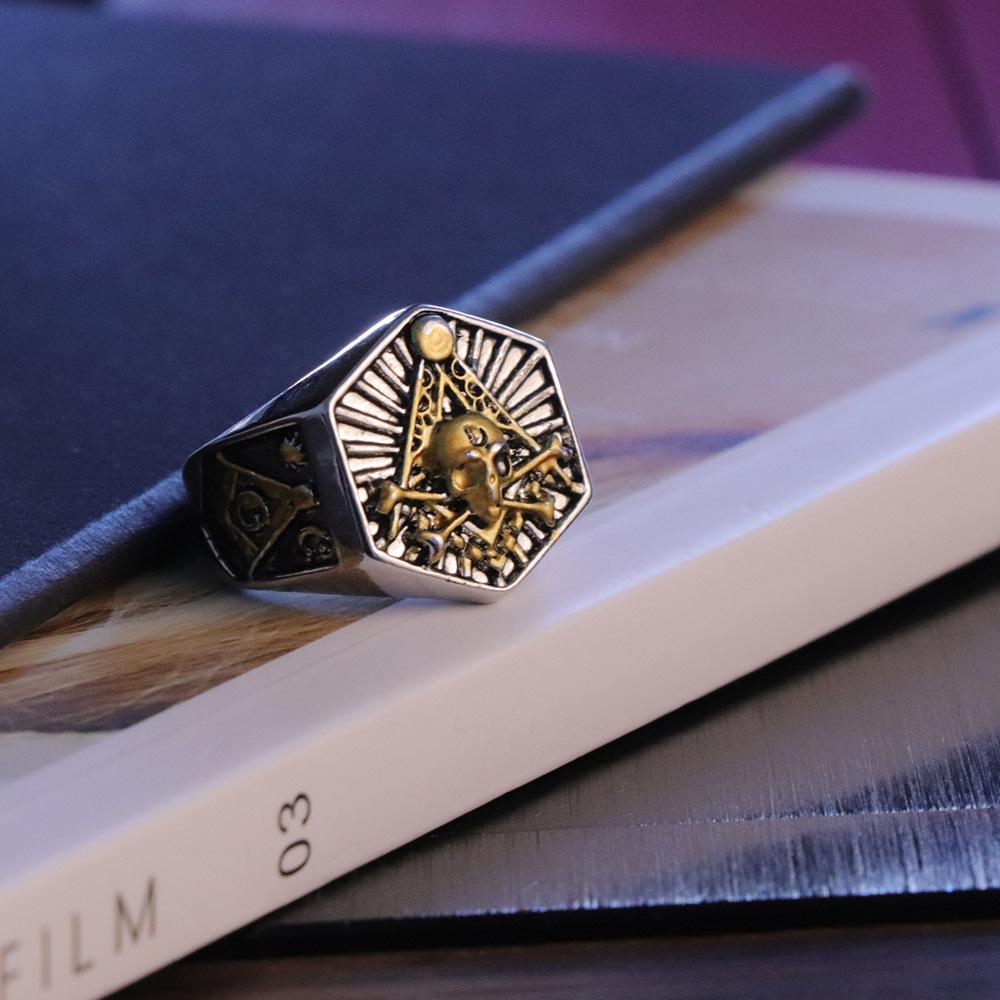 New Fashion Punk Ag Two-color Hexagonal Skull Ring Fashion Ring