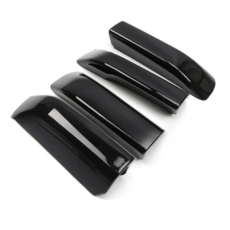 Accessori per la modifica di auto per il 2010-2020: coperture per le gambe del portapacchi, tappi terminali del portapacchi, coperture di protezione.