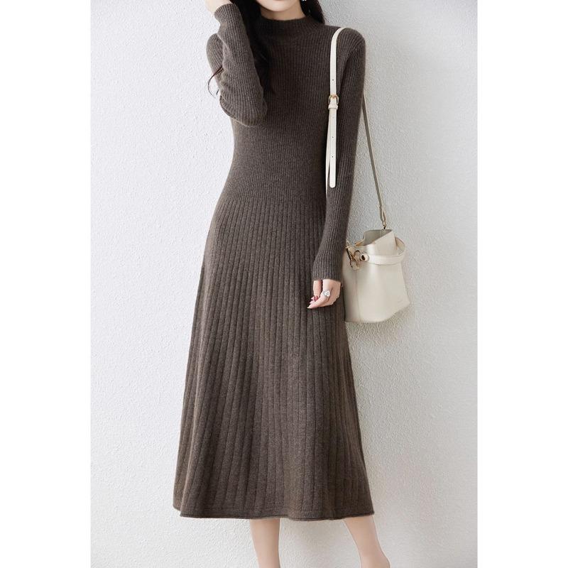 Semi-turtleneck Solid-color Sweater Skirt Femininity Elegant Style Slim-fitting Autumn and Winter Knee-length Bottoming Knitted Dress