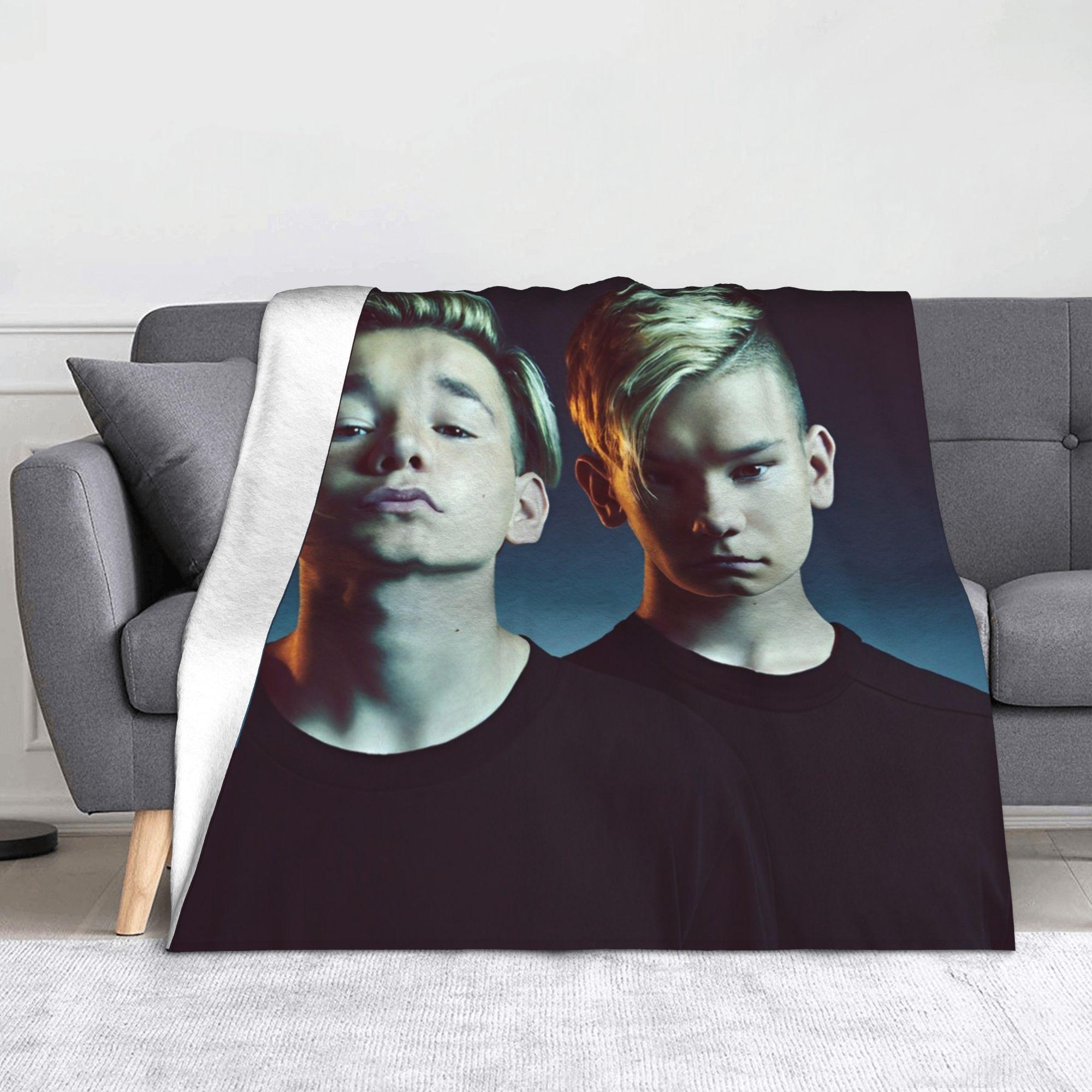 Marcus And Martinus Sweden Blanket Fleece Printed  Portable Warm Throw Blanket for Bed Couch Rug Piece 75X95CM