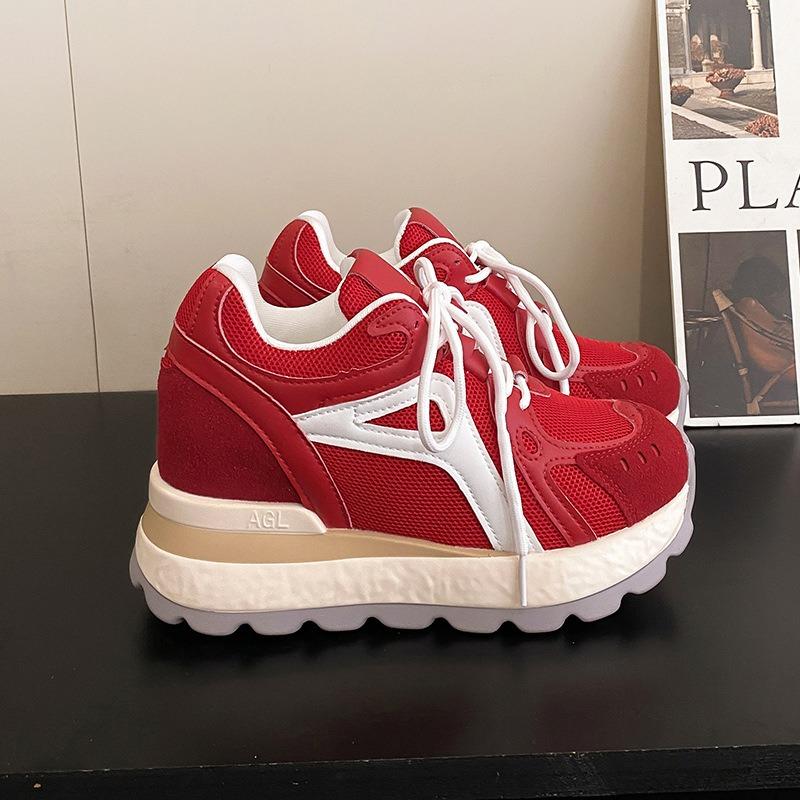 Cowhide Version of the New Platform Women's Shoes, Spring and Autumn Heightening Sports Versatile White Shoes