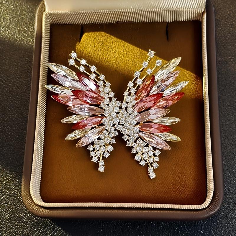 High-End Light Luxury Flower Brooch Female Heavy Industry Design Sense Animal Brooch Diamond Corsage Coat Clothing Accessories