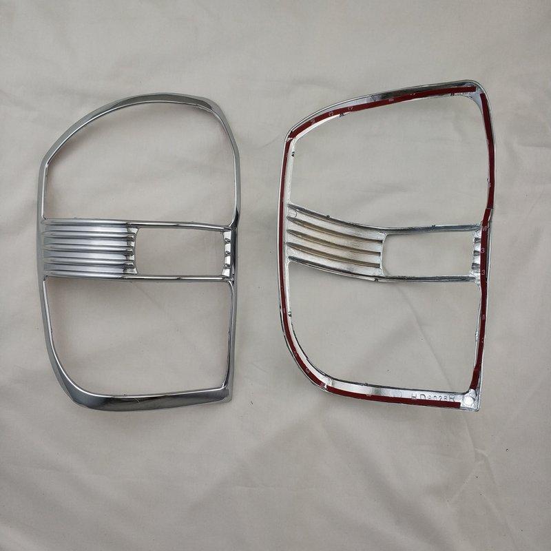 2pcs ABS Chrome Car Accessories Plated Tail Lamp Cover Trim Paste Style For Toyota RAV4 RAV 4  4WD 2001 2002 2003 2004