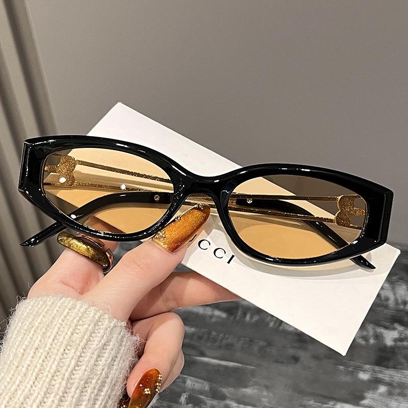 Korean-Style Oval Frame Sunglasses - Trendy UV-Protection Eyewear Inspired by European & American Influencers