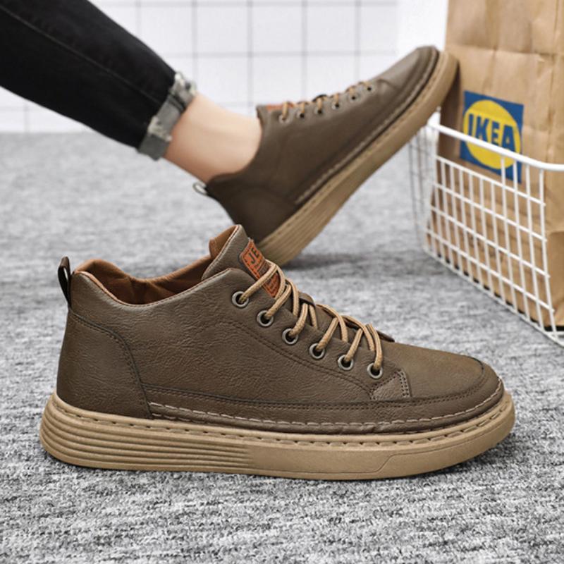 Fashion New Men's Leather Casual Shoes Fashion Waterproof Men Working Shoes Non-Slip Thick Soled Vulcanized Shoes Designer Men Sneakers