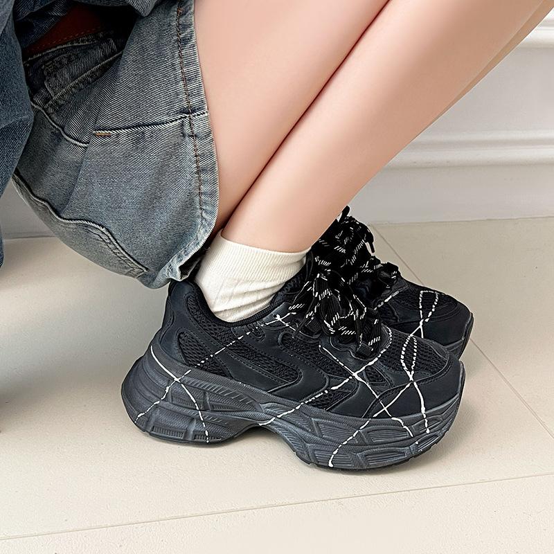 Thick-soled heightening lace-up fashion dad shoes women's 2025 new versatile breathable casual sports shoes trendy shoes women's shoes