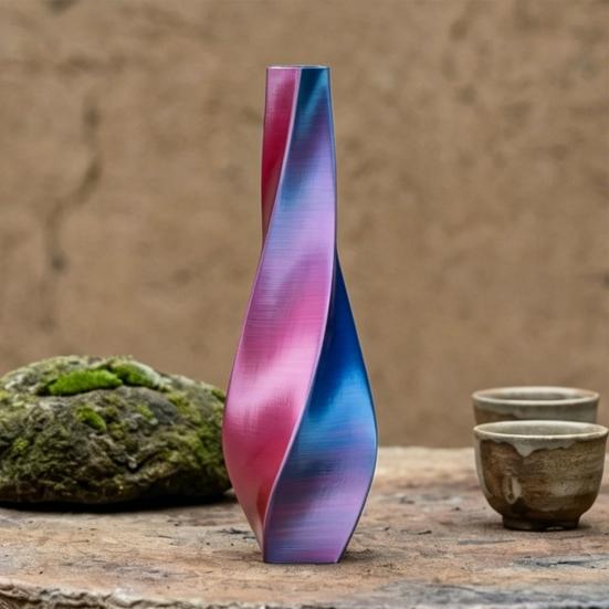 3D Printed Twisted Vase Silk-Like Minimalist Flower Arrangement Holder Nordic Style Decorative Flower Vase for Coffee Table Shelf Office Decor