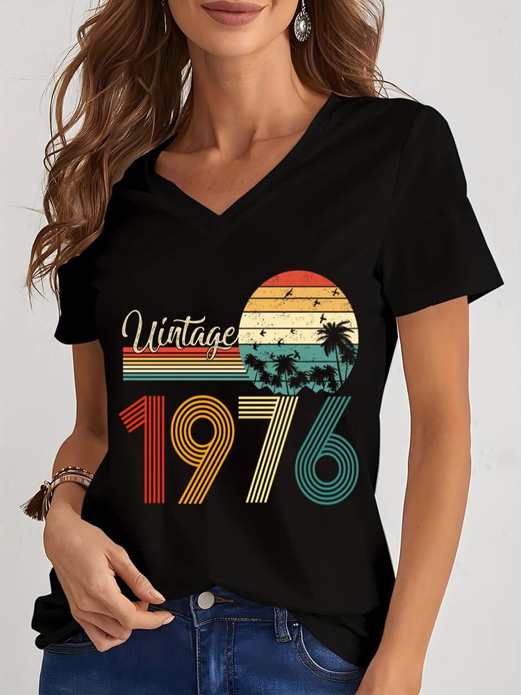 Unisexs Tshirts 1975 Graphic Vintage 1970 To 1979 Casual Vneck Harajuku Fashion Vneck Summer Aesthetic Retro Shirts Female