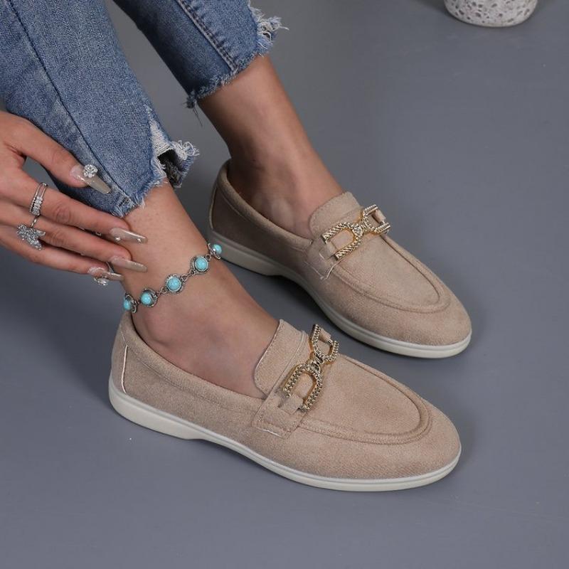 Fashion Women Flats Spring Fashion Metal Buckle Slip-on Loafers Plus Size Ladies Casual Mocassins Driving Shoes Sapato Feminino 2025