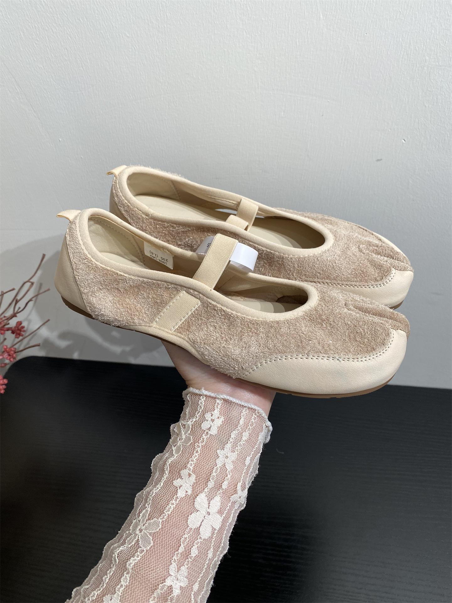 

New red thick-soled split-toed pig s trotters single shoes women s new Mary Jane casual beanie shoes cross-strapped horseshoe shoes 40 абрикосовий