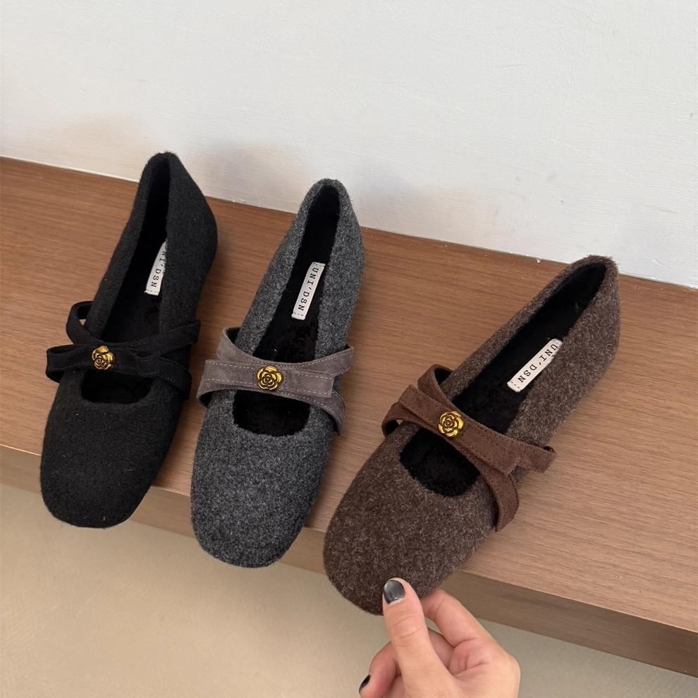 High-end Women's Autumn and Winter Warm Cotton Shoes with Inner Height Increase and Fleece. Single Shoes