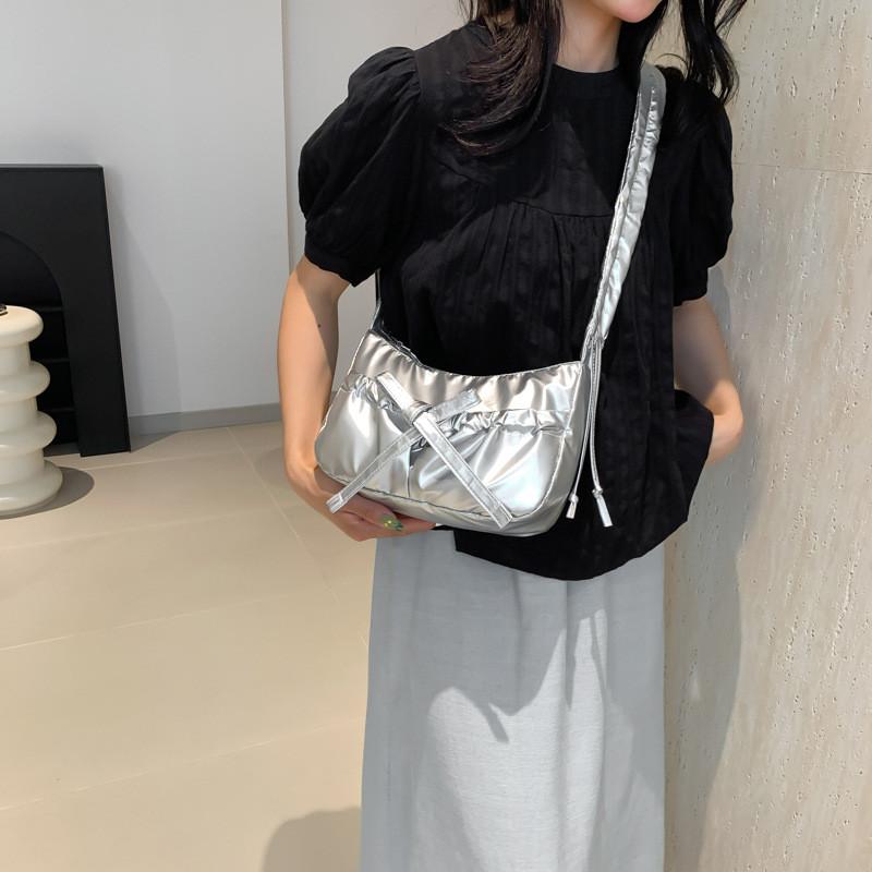 IELGY Korean Version Casual Daily All-Match Nylon Cloth Bag Simple Fashionable Pleated Cross-Body Shoulder Bag
