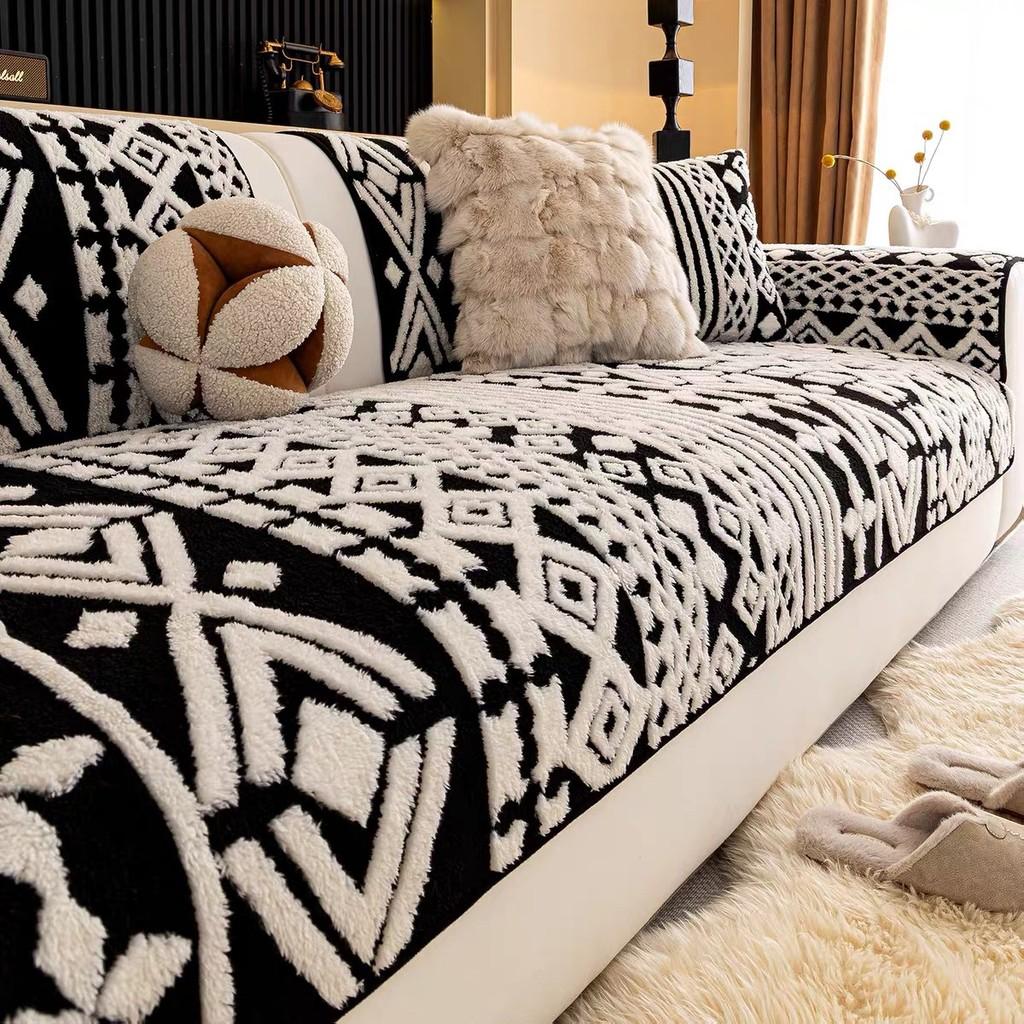 Autumn Winter Thickened Plush Sofa Mat Modern And Durable Anti-Cat Scratch Non-Slip Furniture Protector For Living Room Decor