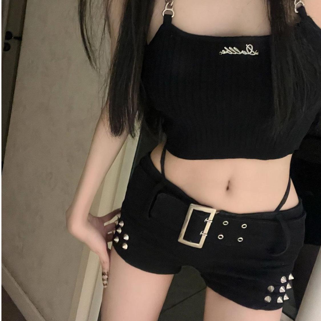 

Women s High Waist Black Denim A-Line Shorts XL: 155-165 cm (121-131 jin)