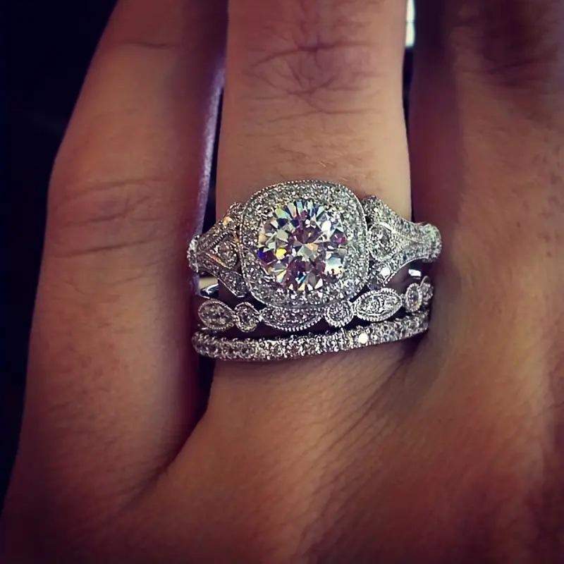 New hot-selling women's rings, topaz, artificial zircon, three sets of rings, fashionable and personalized, full of diamonds, wedding batch