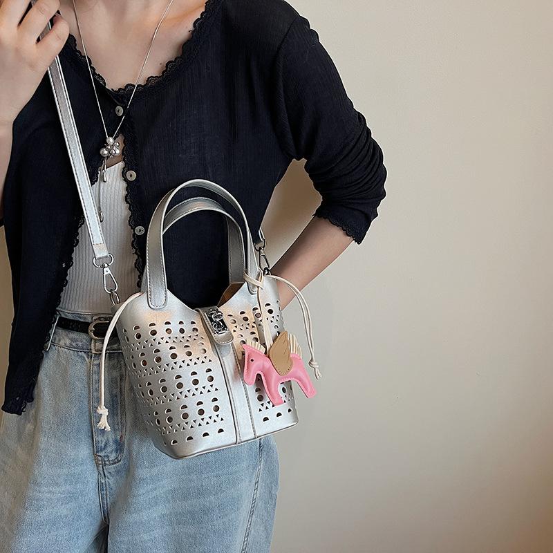 Women's New Fashion Handbag Versatile Shoulder Bag Messenger Bag