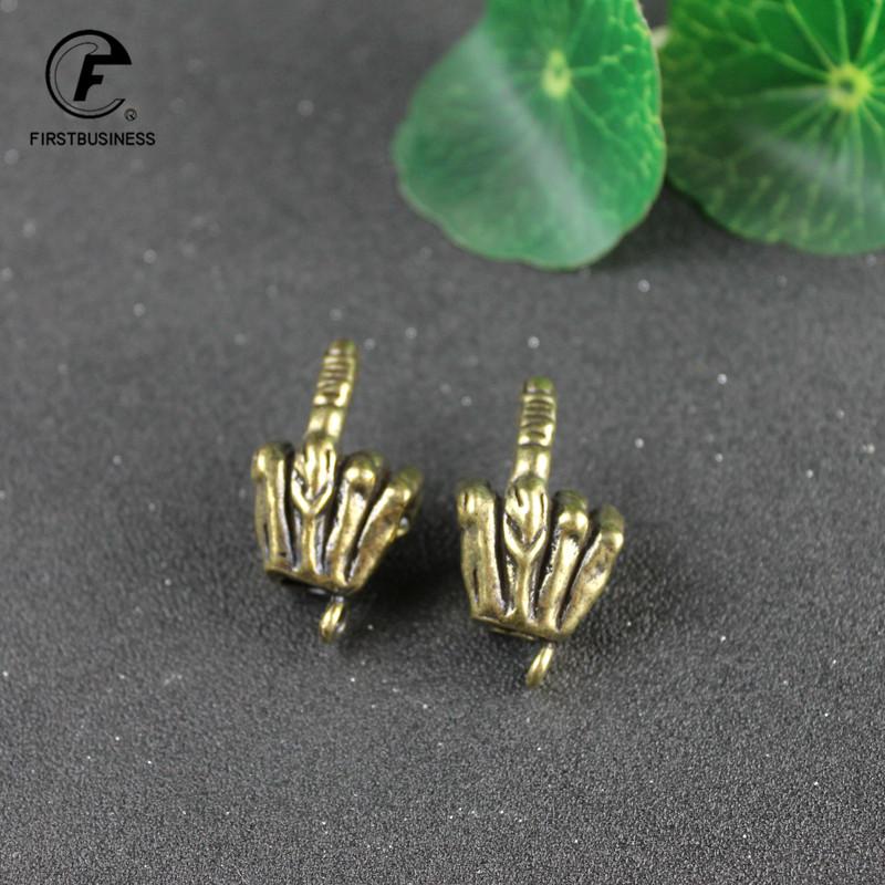 Copper Hand with Erect Middle Finger Up Statue Punk Style Vintage Brass Hand Miniature Ornaments Home Office Desk Decoration Toy