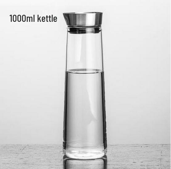 Large Transparent Borosilicate Glass Pitcher for Cold Drinks