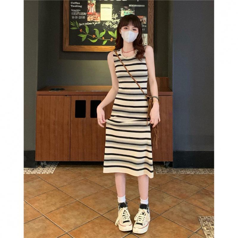Chic Korean-Style Striped Sleeveless Vest Dress - Summer 2025, Slimming Mid-Length Fit for Women