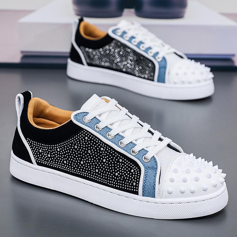 Spring Shoes for Men Casual Shoes Trend Rivet Crystal Flat Skateboard Shoes Youth Street Cool Sneaker