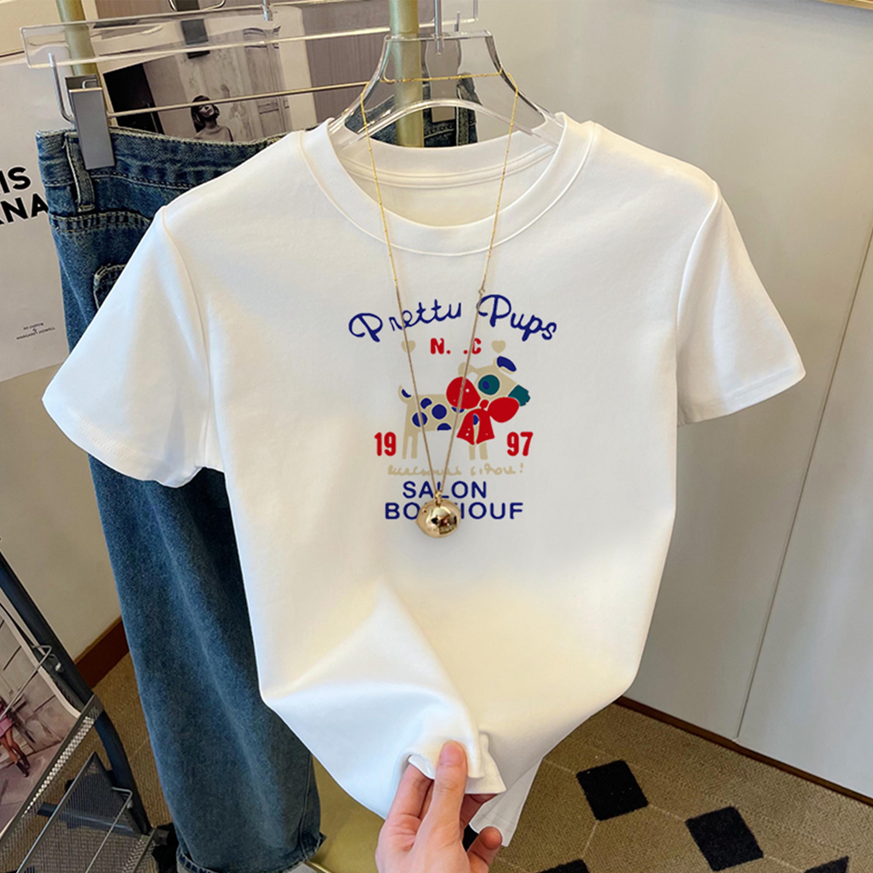 

Белая футболка с коротким рукавом женская лето 2025 новая универсальная и тонкая свободная нишевая модель с прямым плечом хлопковый топ S