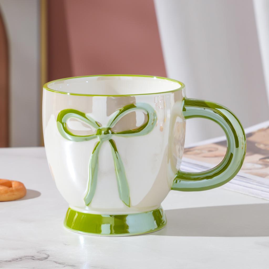 Creative Bow Ceramic Cup Cute with Lid Mug Drinking Water for Home Coffee Cup Gloss Ceramic Cup Couple