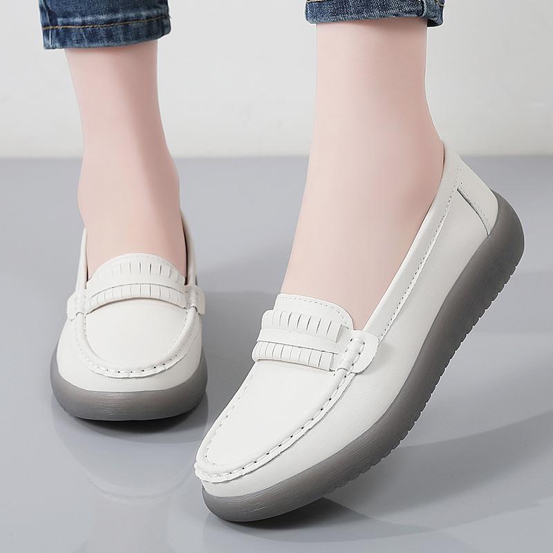 Women Black Moccasins Driving Shoes Flats Casual Nurse Shoes Loafers Simple Soft White Office Shoes Large Size