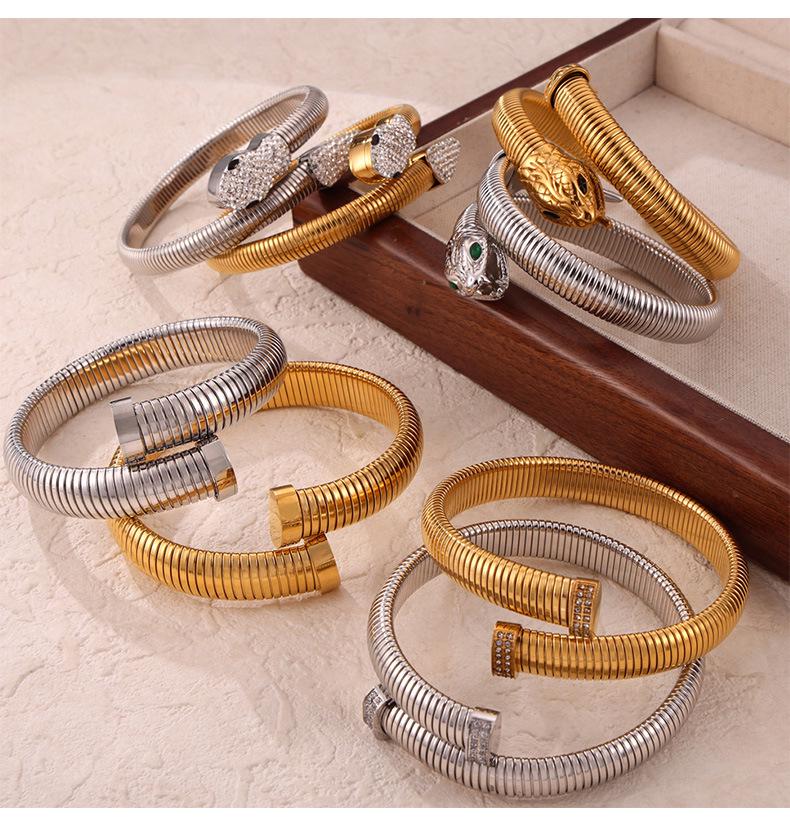 18K Gold Plated Zirconia Inlaid Titanium Steel Snake Head Tail Chain Bracelet