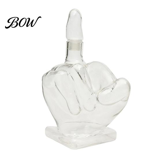Decorative Glassware for Men Middle Finger Whiskey Decanter, 1000ml Glass Fist Dispenser with Stopper, Birthday Gift Dad Unique Hand Shape