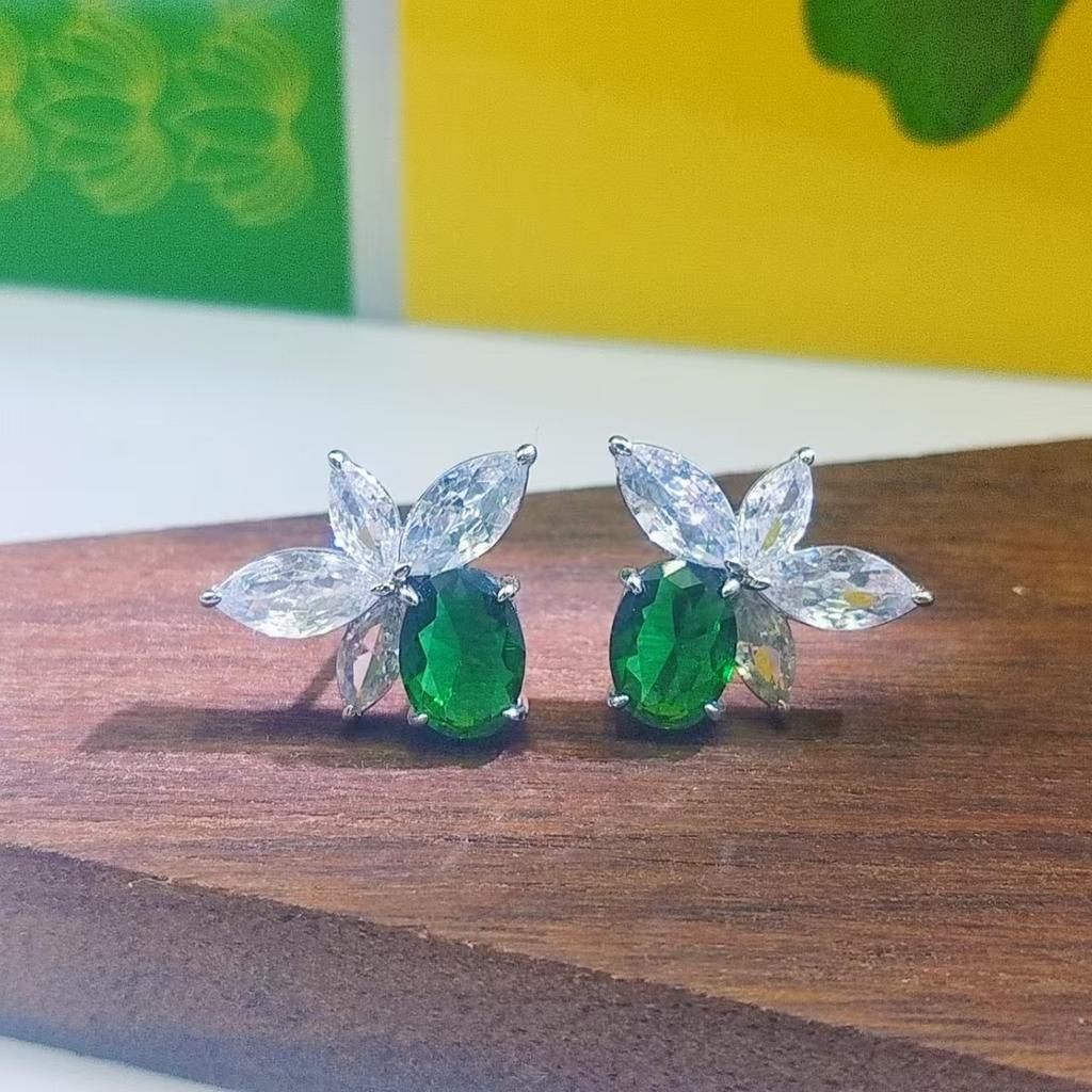 Wealth Flowers in the World 6X8 Oval Zircon Stud Earrings Women's Korean Style Horse Eye Butterfly Earrings Star Same Earrings