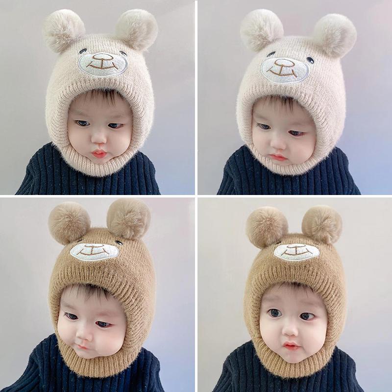 Leuke cartoon beer babymutsje sjaal winter warm dubbele pompom oorbescherming hoeden motorkap pasgeboren peuter jongen meisje mutsen