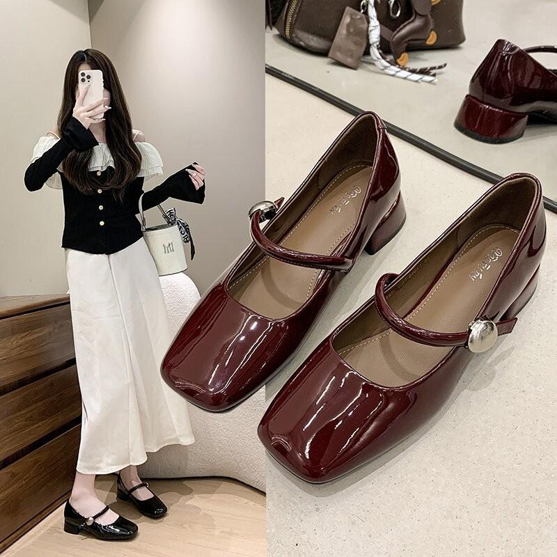 French patent leather Mary Jane single shoes women's 2025 spring new versatile thick heel square head one-word buckle temperament high heels