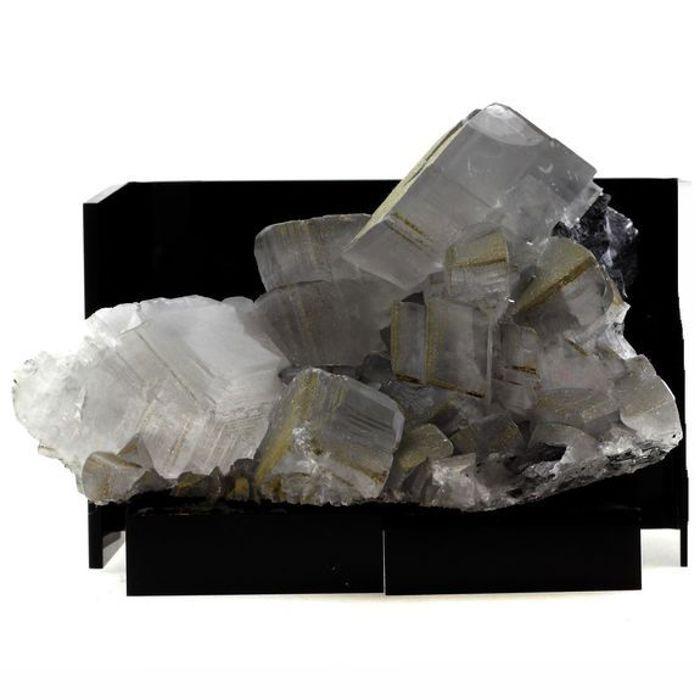 Pierres et Minéraux. Calcite + Pyrite. 5623.0 ct. Manaoshan Mine, Hunan, Chine.